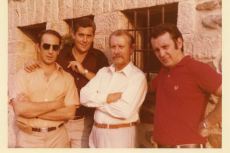 José Pérez del Río con sus amigos